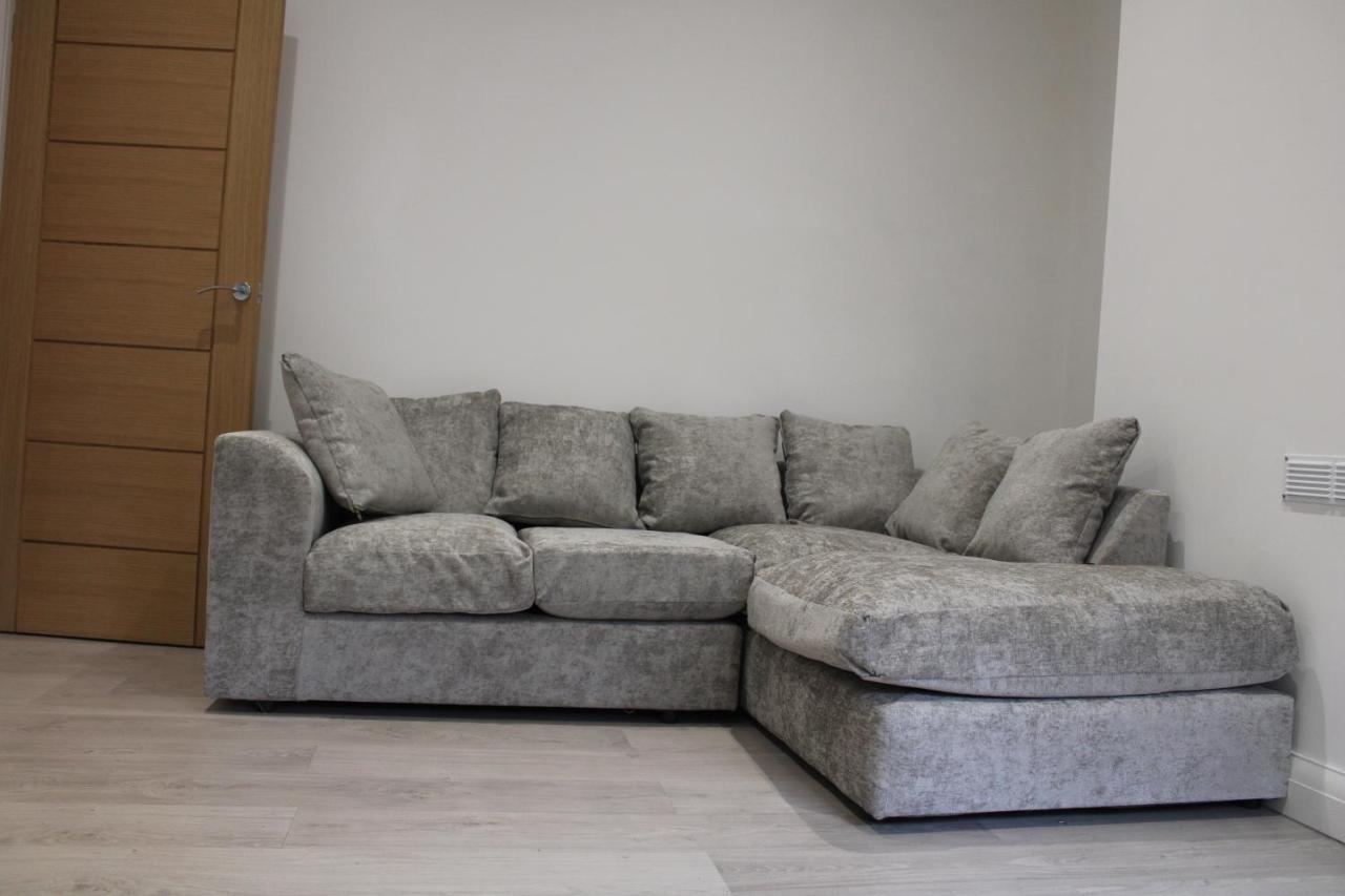 Beautiful, Spacious, Old Trafford Home Manchester Bagian luar foto